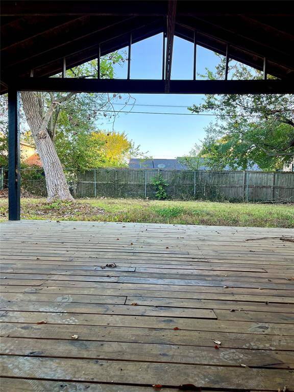 Gorgeous deck in this beautiful backyard