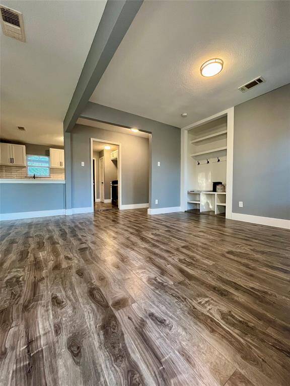 Family room/dining area