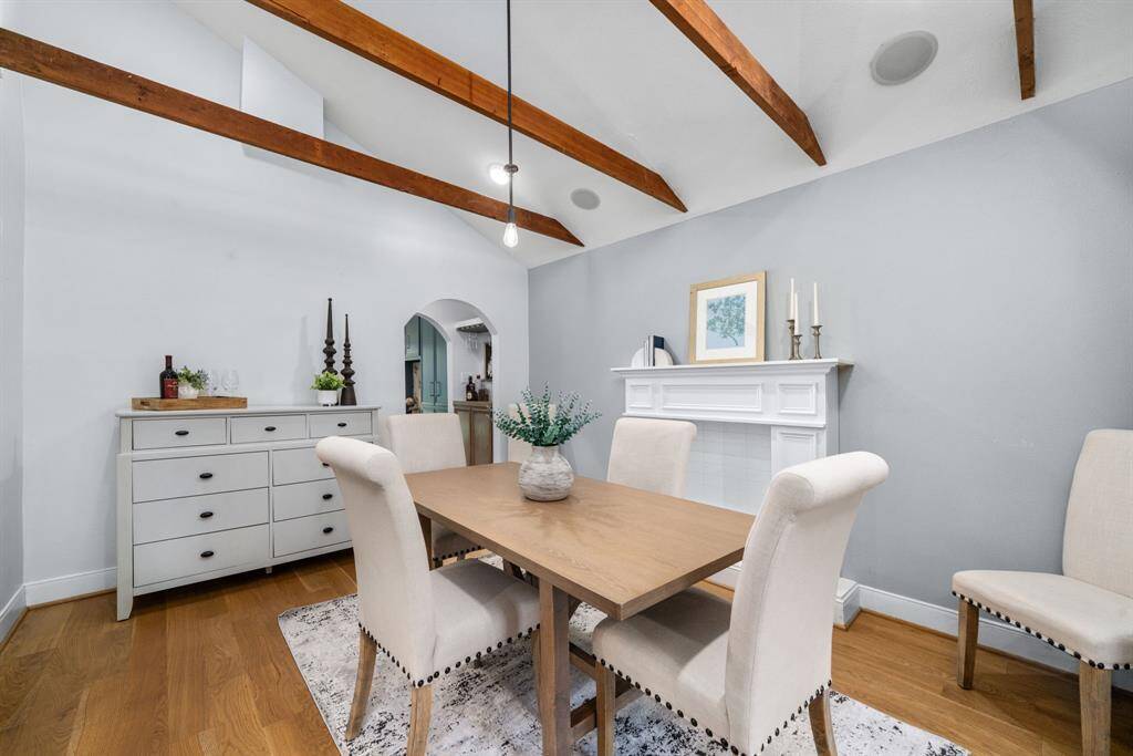 Dine in style under charming wood beams with a cozy, character-filled vibe. The perfect spot for dinners with family & friends.