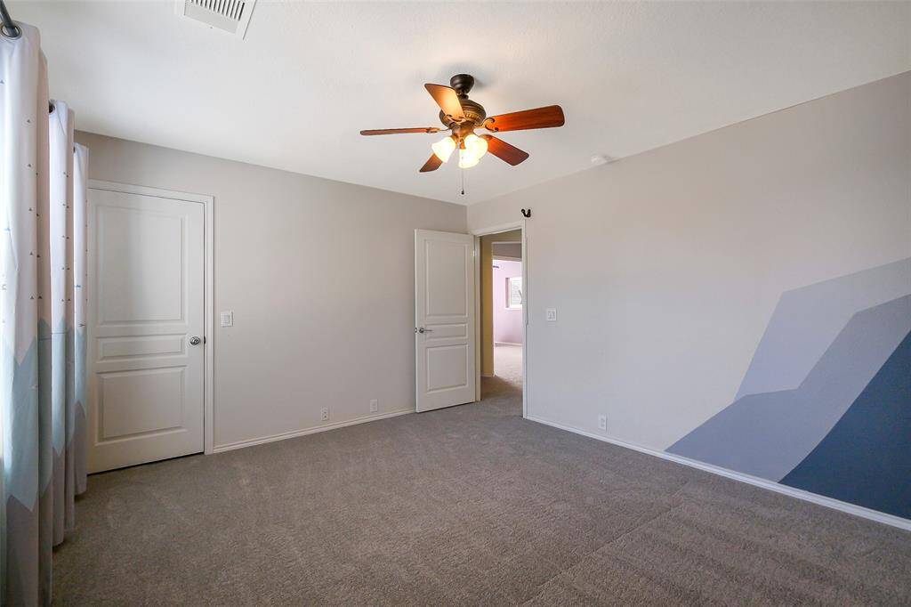 Guest bedroom number one.