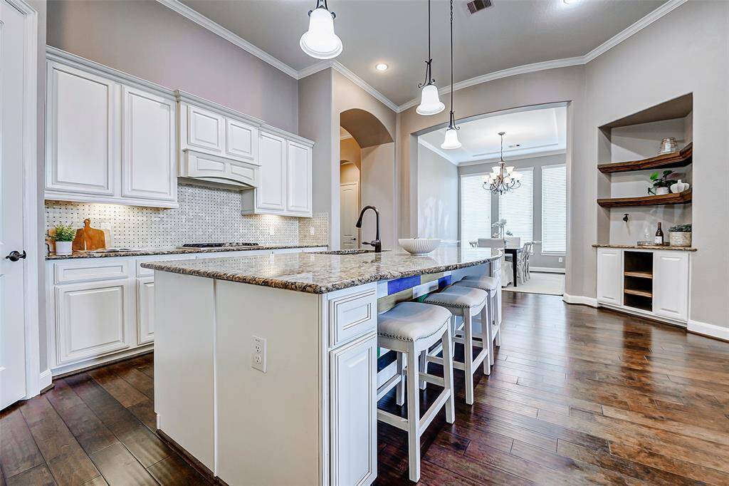 This oversized island is perfect for prepping food and hosting parties.