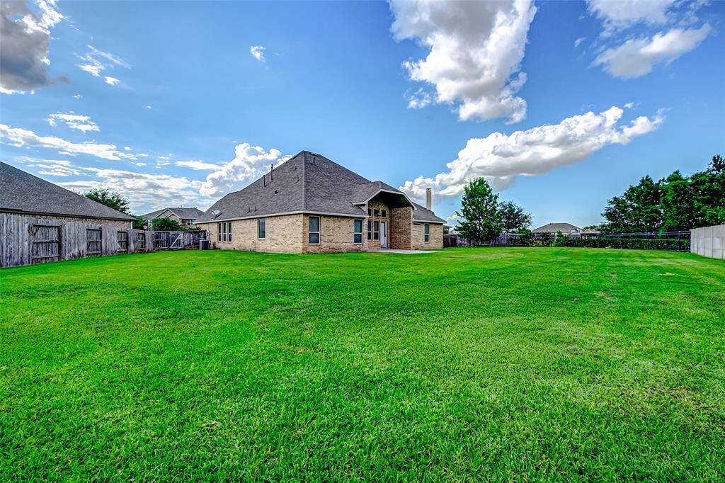 This yard is definitely a must see in person.