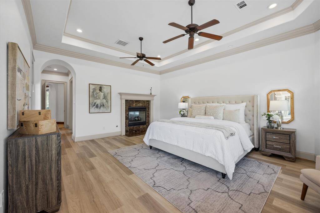 Gas log Fireplace in Primary Bedroom