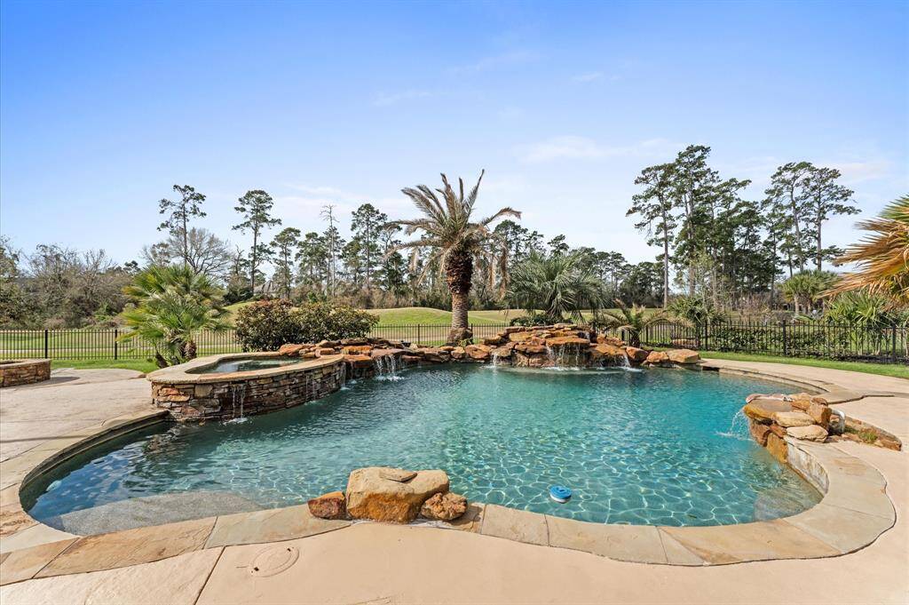 Resort Style pool