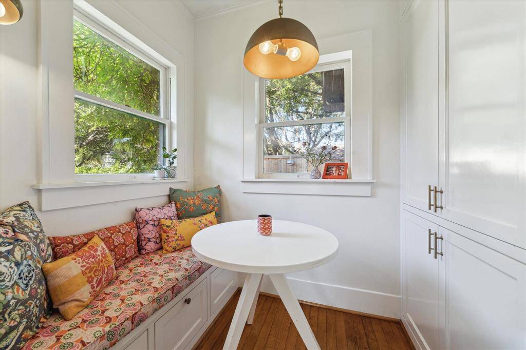 Dining room off the kitchen