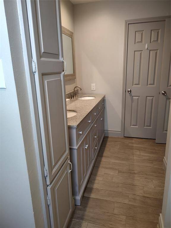 Storage cabinet large walk-in closet