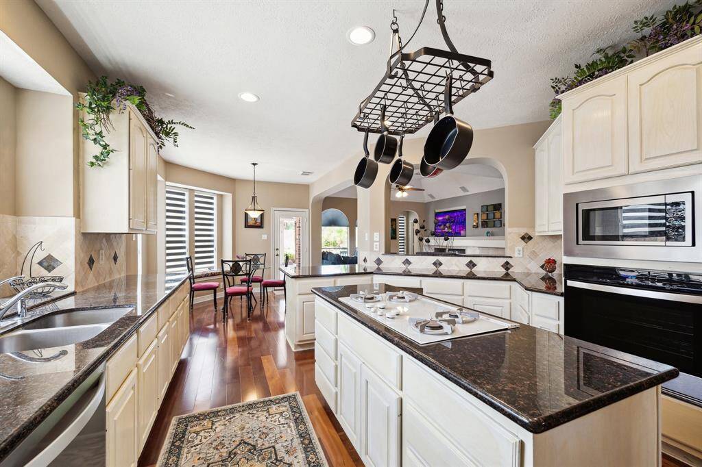 Property Image 7