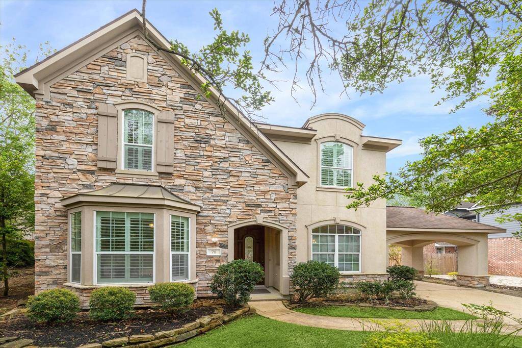 78 S Longsford cir. is located in a premium location in The Woodlands, Carlton Woods Dr and The Woodlands Parkway. Welcome!