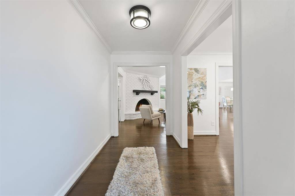 Entryway Boasting Pristine Wood Floors