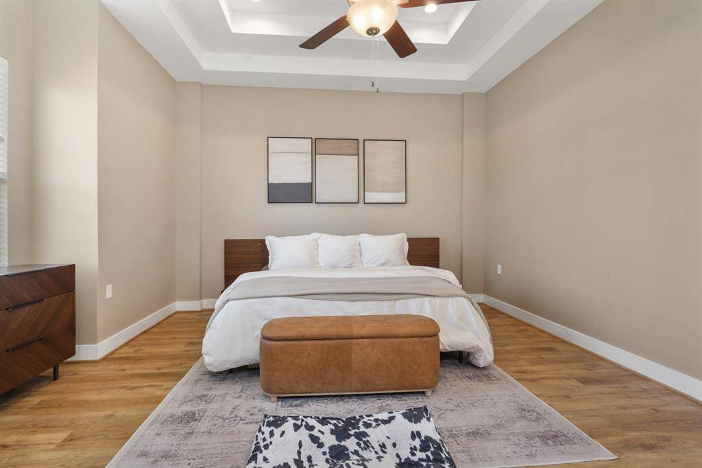 Large, serene Owner's Suite