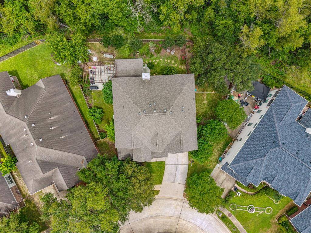 Nestled on a serene lot with NO BACK NEIGHBORS,this charming home offers a tranquilretreat from the hustle and bustle.