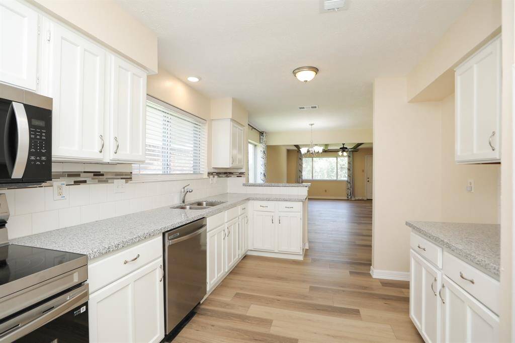 magnificently remodeled kitchen