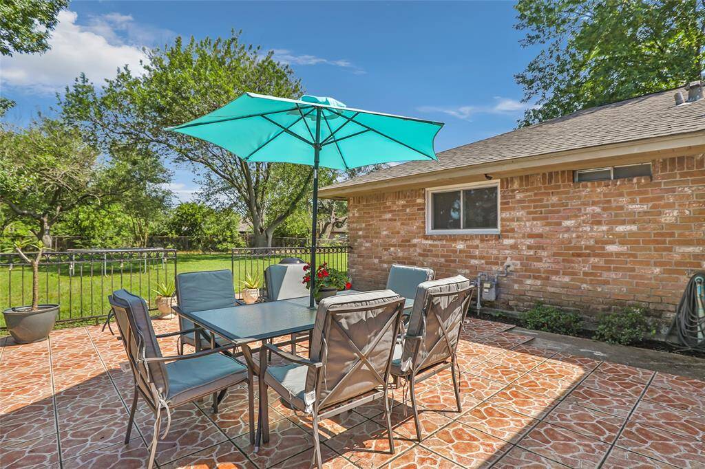 Perfect for enjoying the outdoors!