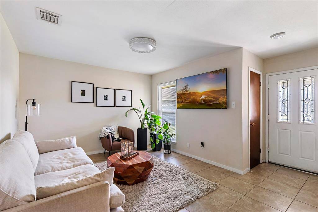 The living space is very bright and welcoming.