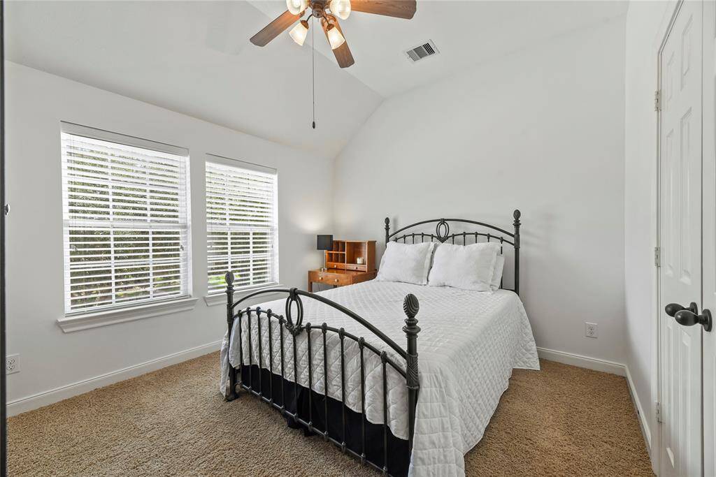 Bright light cascades into each bedroom through wide windows. Guests or children will serenely wake to the soft glow of the new and glorious day!