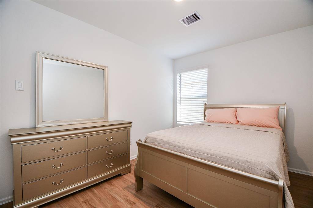 Second bedroom