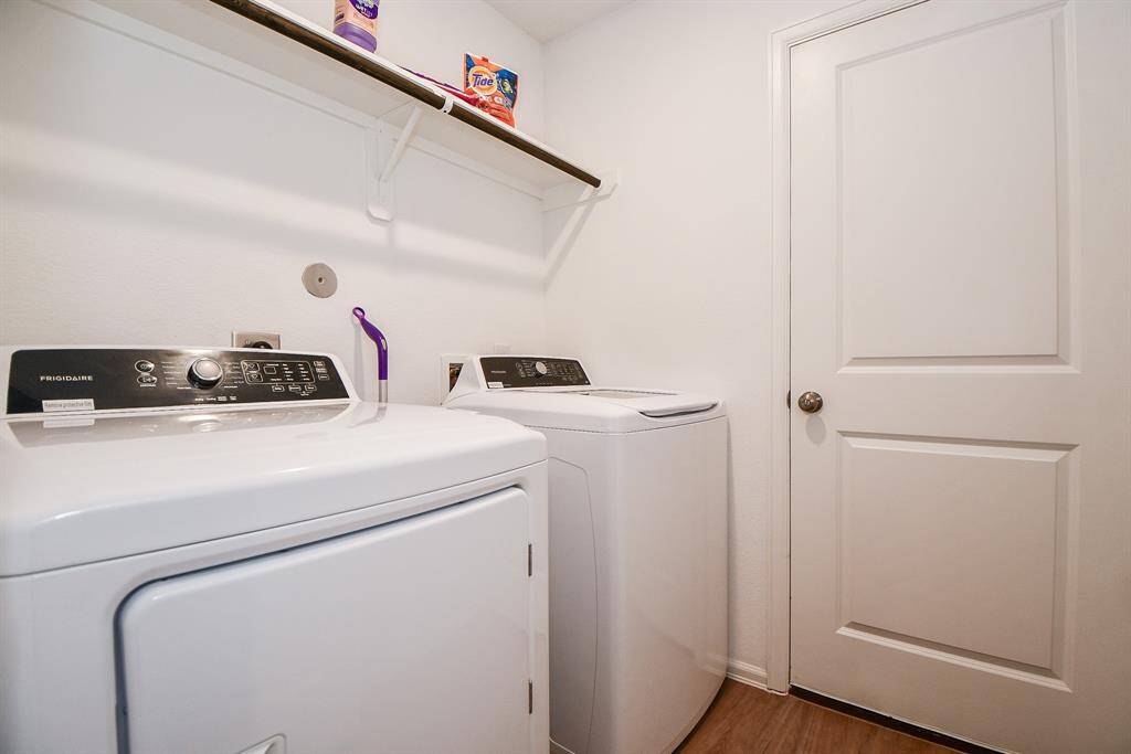 Utility room-- washer and dryer included!