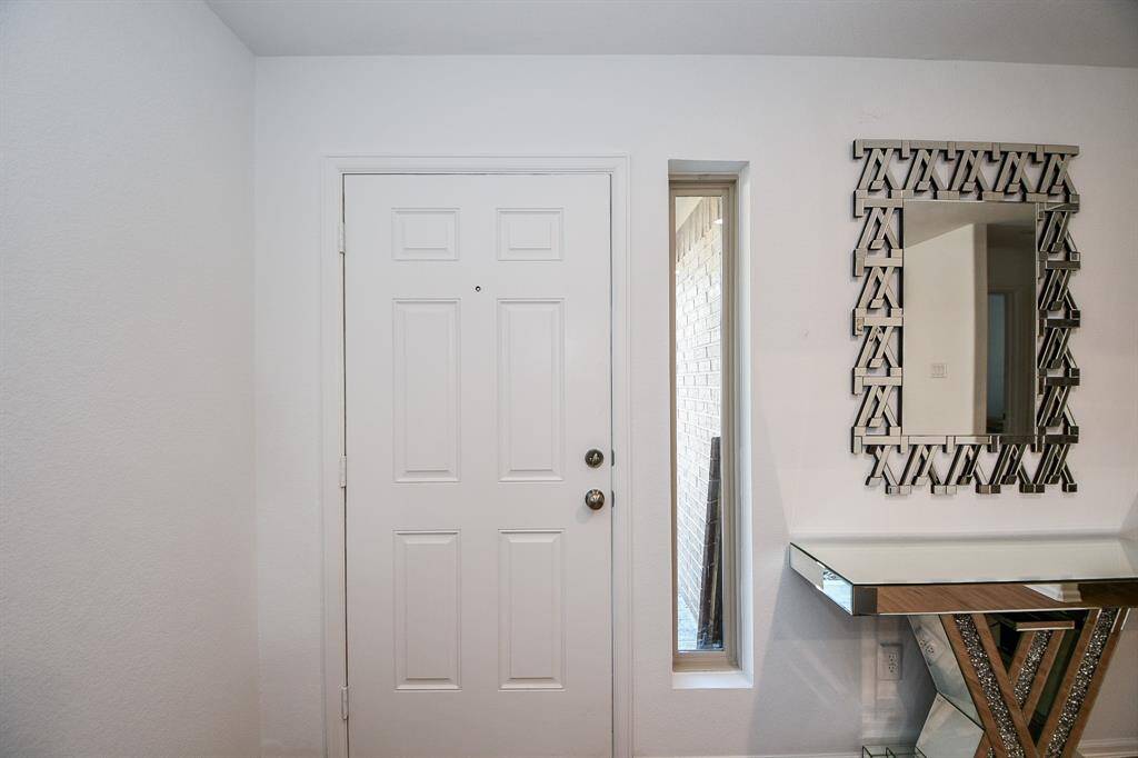 Entry way