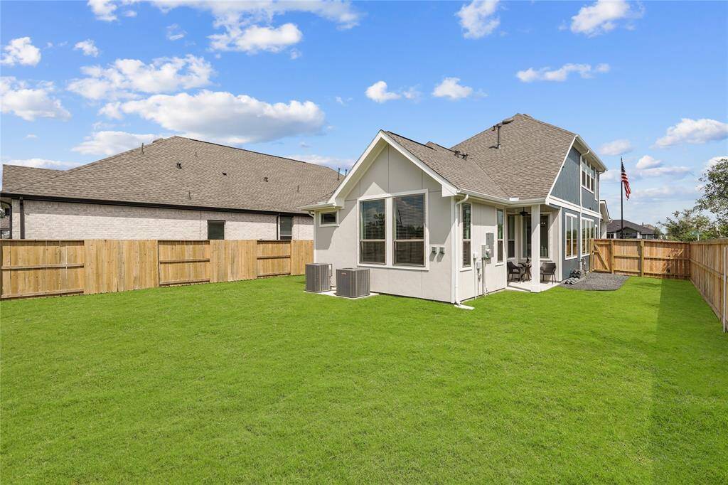 Photos are REPRESENTATIVE of the home /floor plan and are NOT of the actual home.  Selections, features, and room options may vary.  For more info, contact Chesmar Homes.