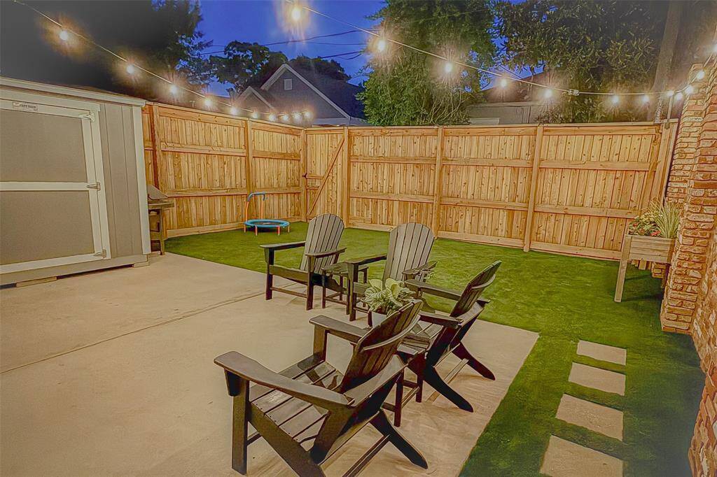 Perfect entertaining space with fully relandscaped turf and pavers for easy maintenance.