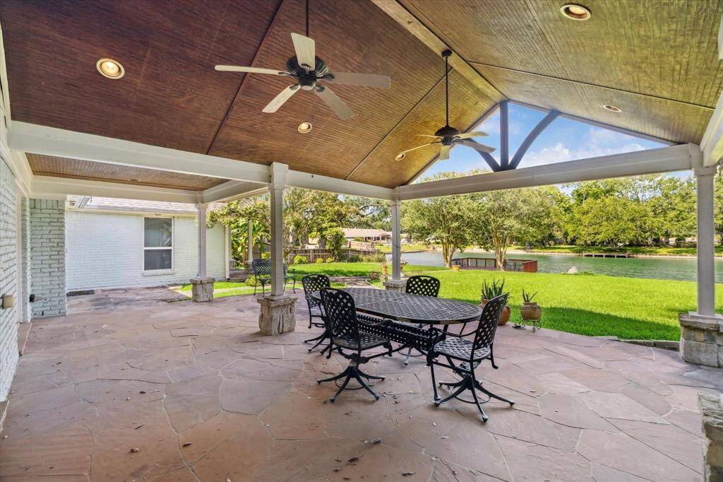 Covered patio perfect for relaxing or entertaining