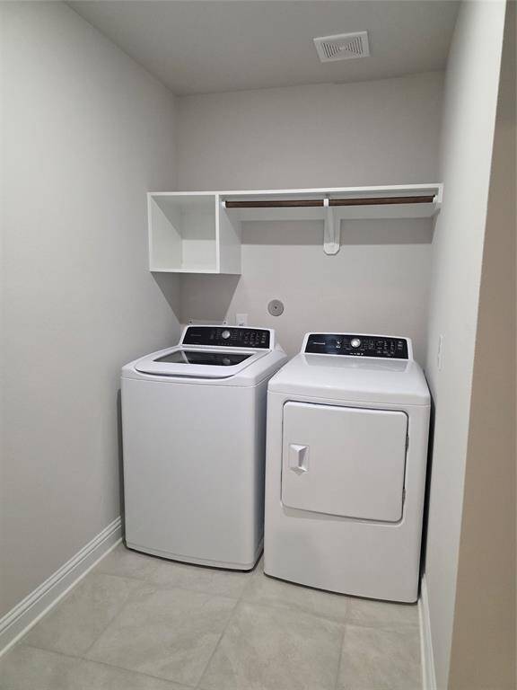 Huge Walking Closet