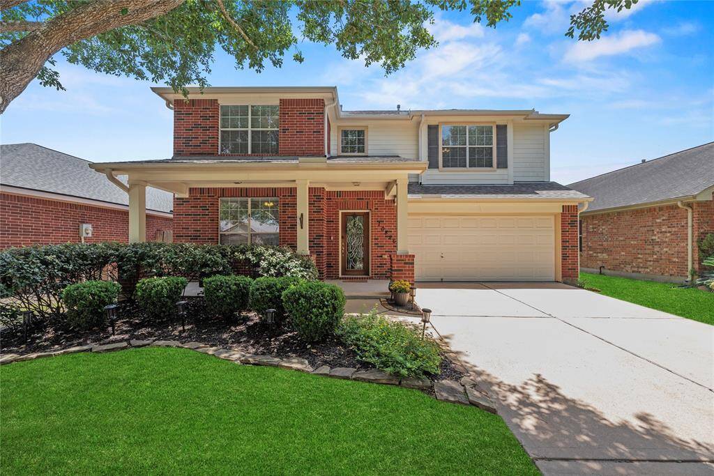 Welcome home to 10826 Redstone!