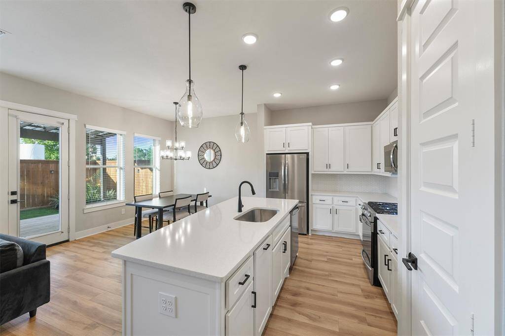Open plan kitchen with large island