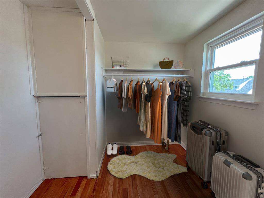 Upstairs Room 3 Closet - Virtually Staged