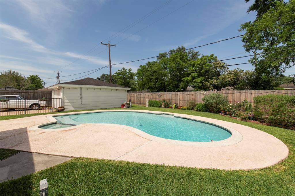 A lot of room for your next party