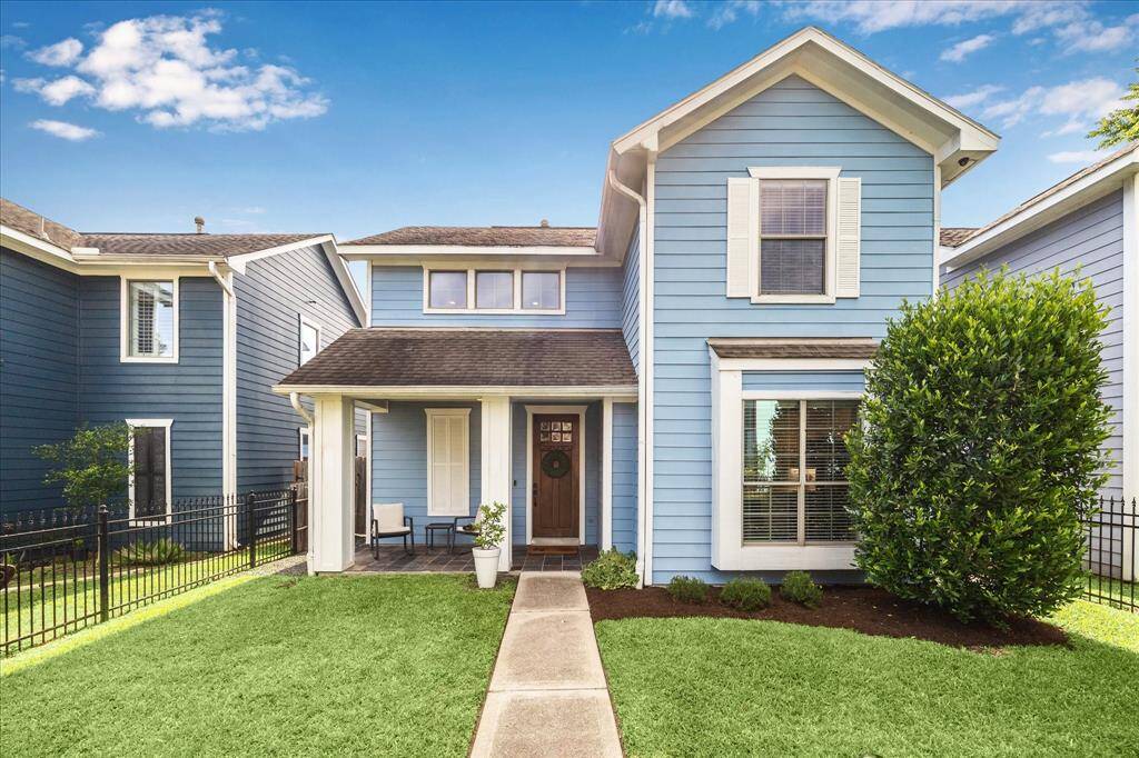 Welcome to 1117 W. 22nd St. Unit C in the thriving community of Shady Acres/Heights.  Located just steps away from popular restaurants and nightlife.  Yet, in a quiet enclave of freestanding single family homes built in 2004.