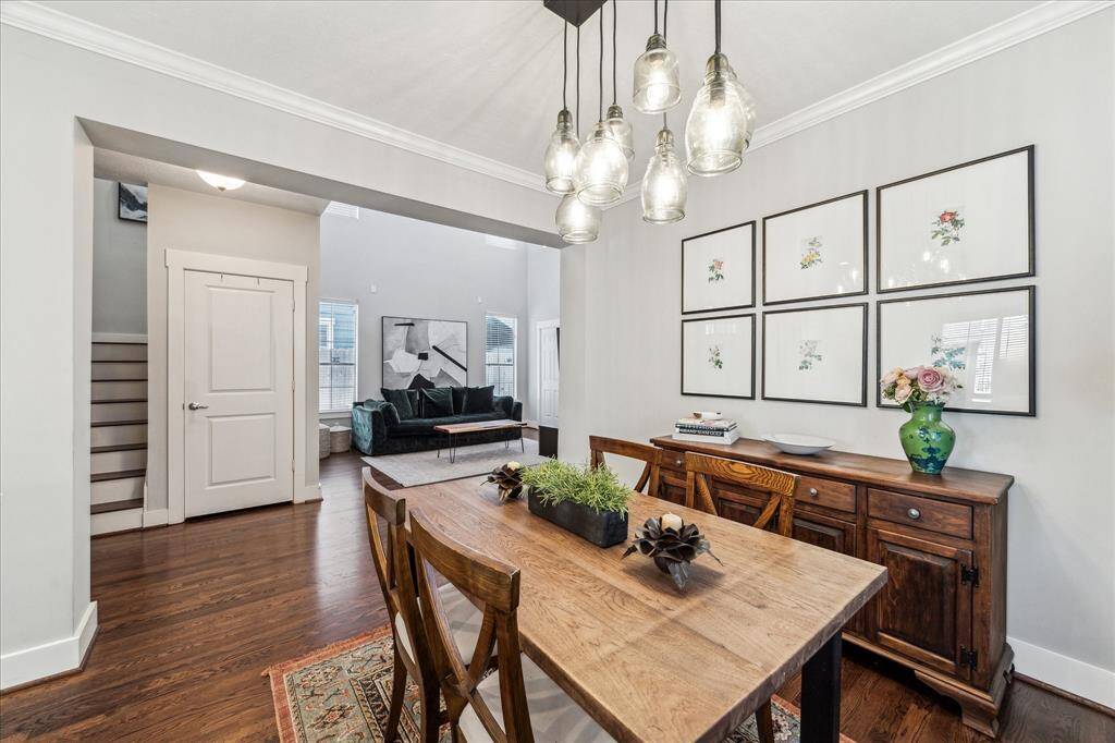 Host large dinner parties in this amazing kitchen and dining room.  Plenty of room for a grand table, many chairs, and breakfast bar seating.