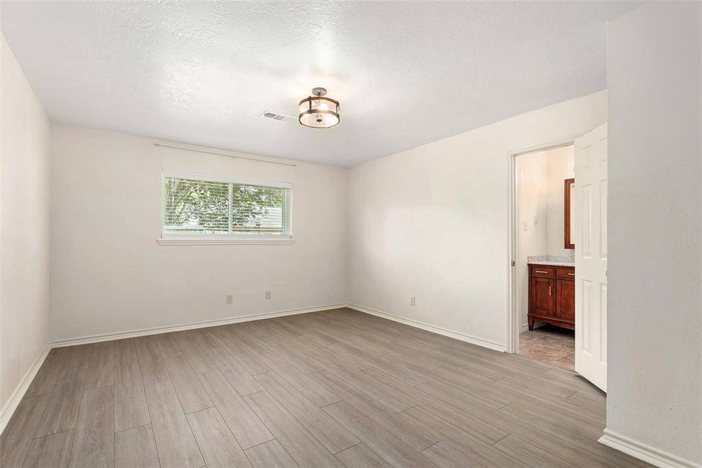 Walk-in closet located in primary bedroom