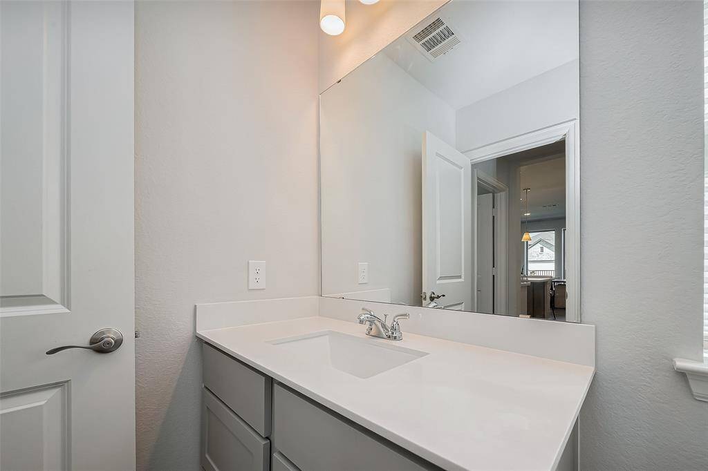 Another bathroom view