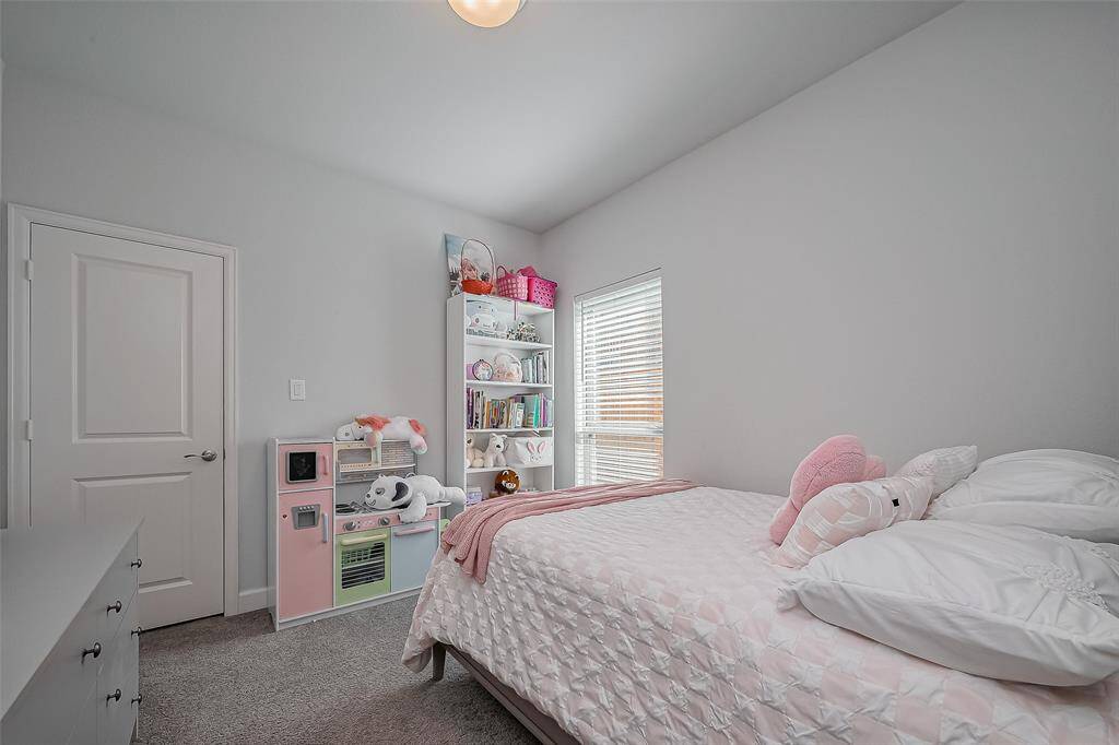 Another bedroom view