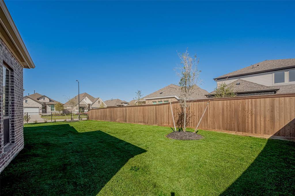 High end fence construction