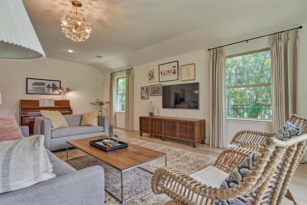 Abundant natural light and sweeping greenbelt views!