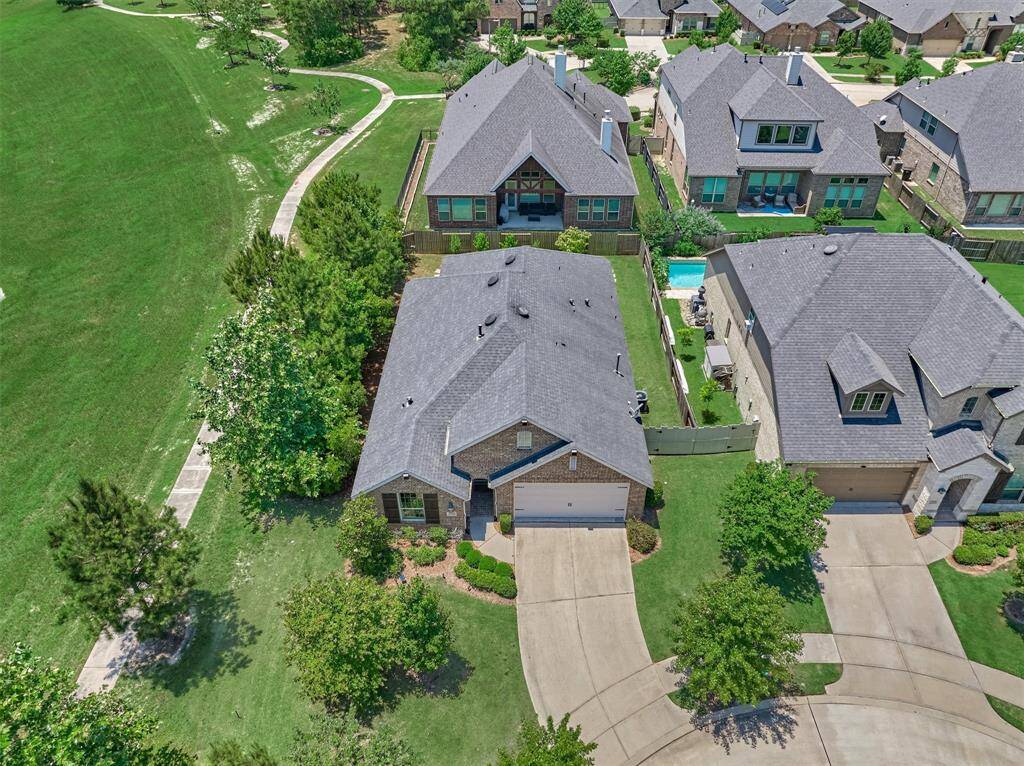 Private retreat in Harper's Preserve features easy walking trail access and stylish upgrades throughout! HOA provides front yard mowing!