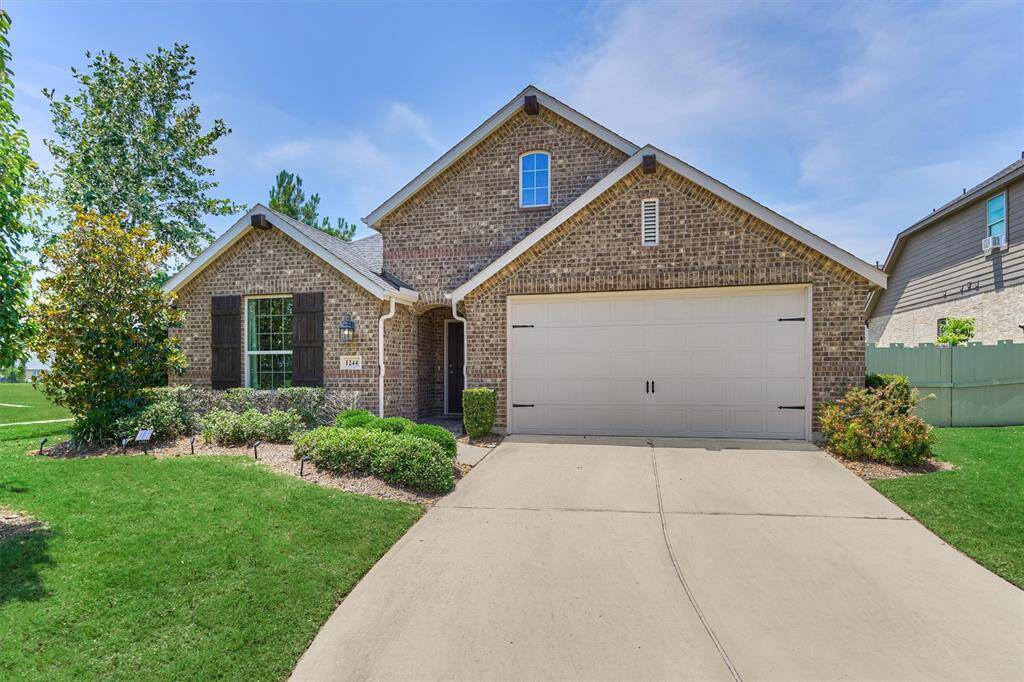 Welcome home to 1244 Night Owl Ct!