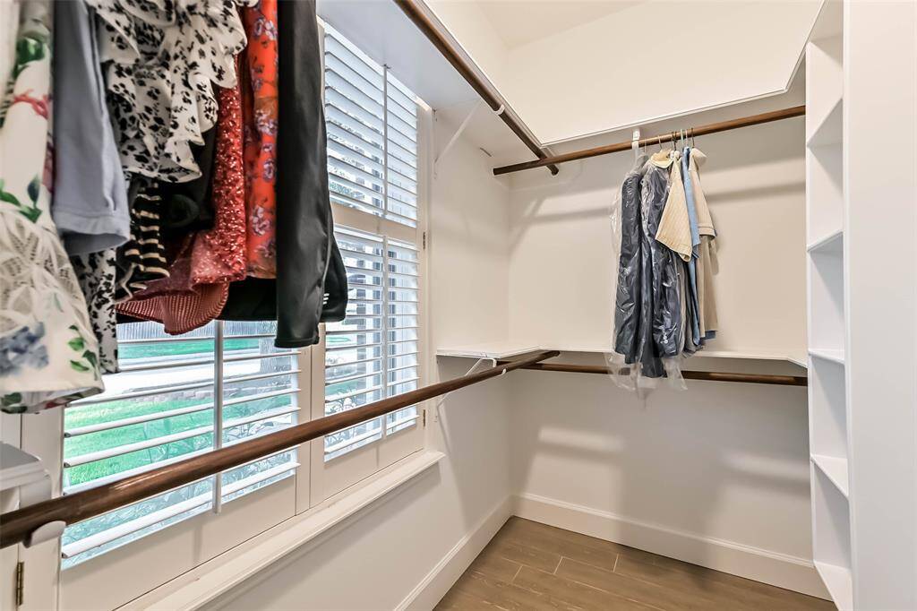 Nice size walk-in closet in the primary.