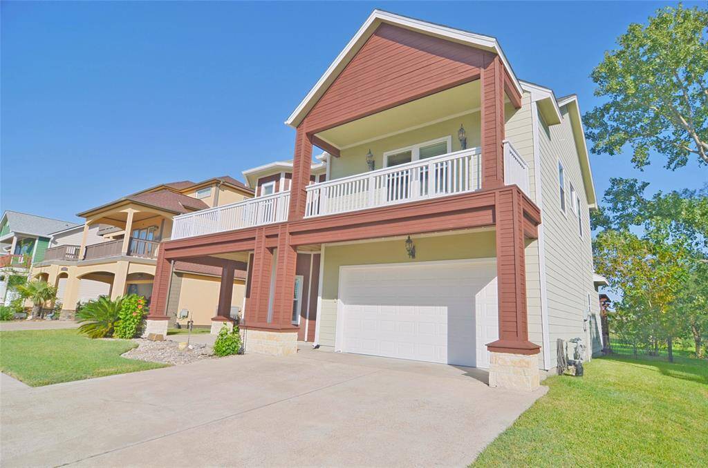 Front porch with wrap around balcony