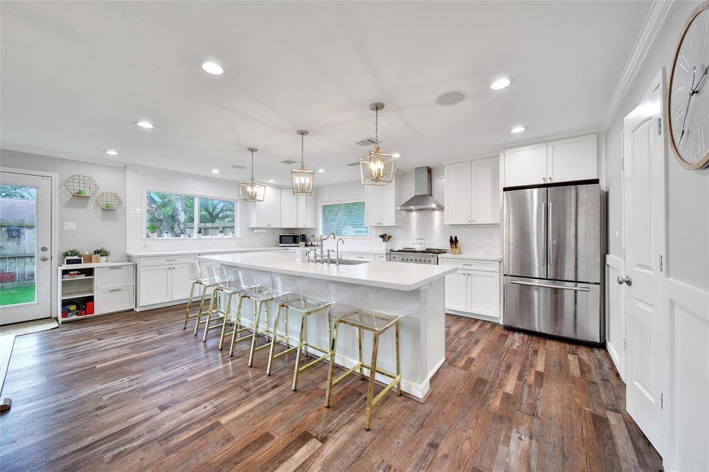 View of kitchen :2.