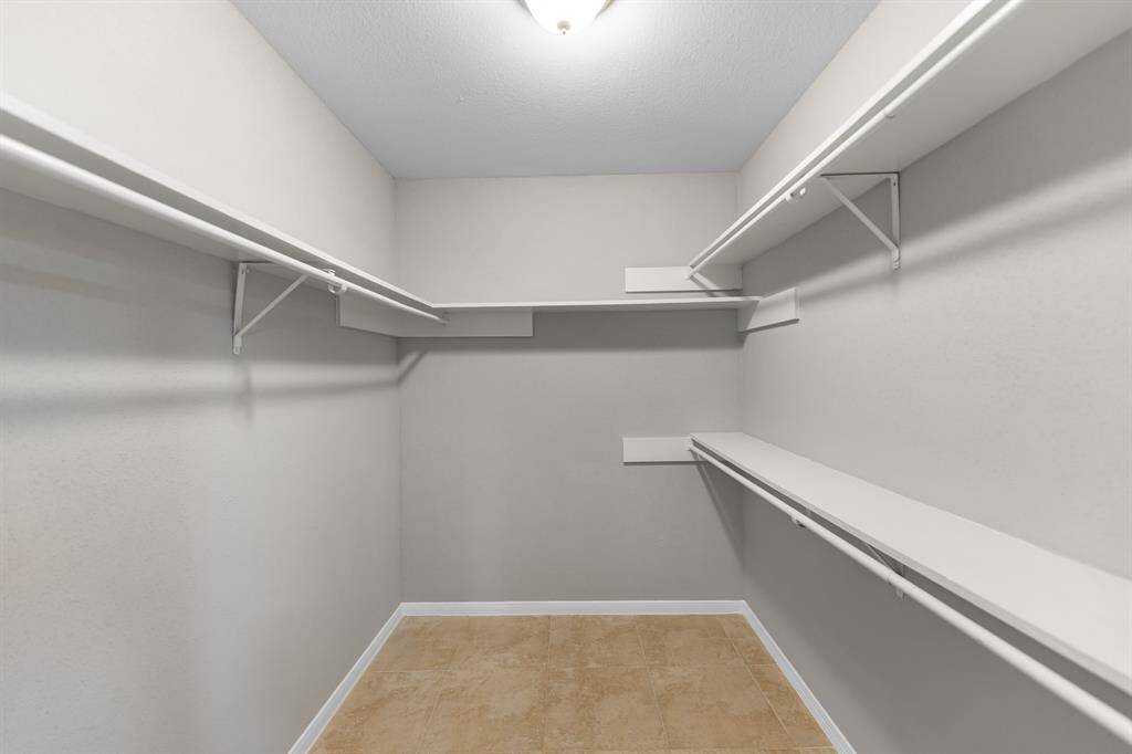 primary bedroom closet