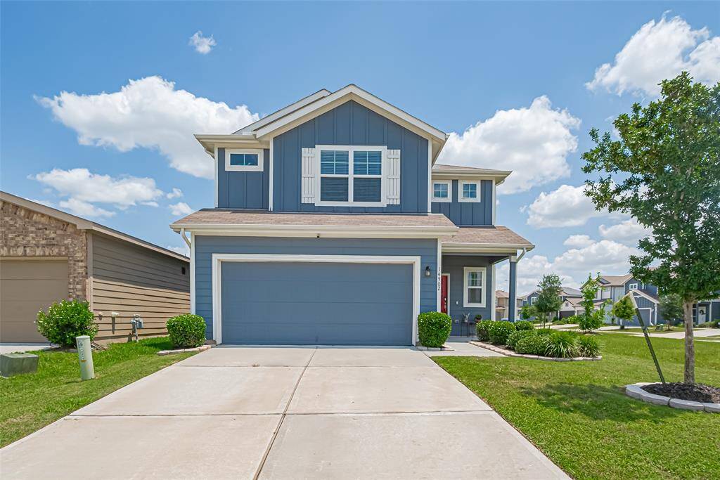 Front yard and driveway