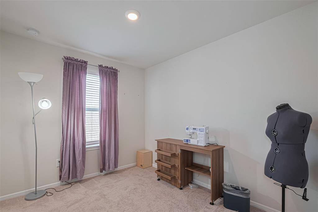 UPSTAIRS BEDROOM 2