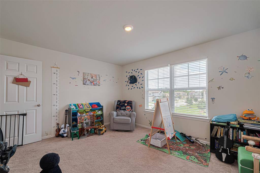 UPSTAIRS BEDROOM 3