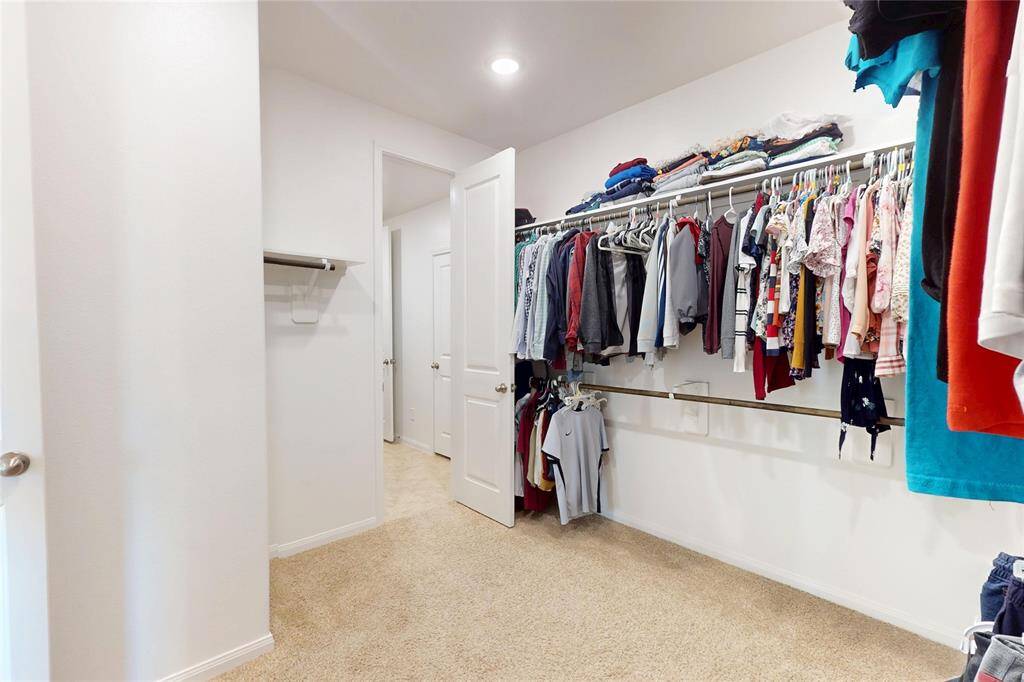 X-Large closet space