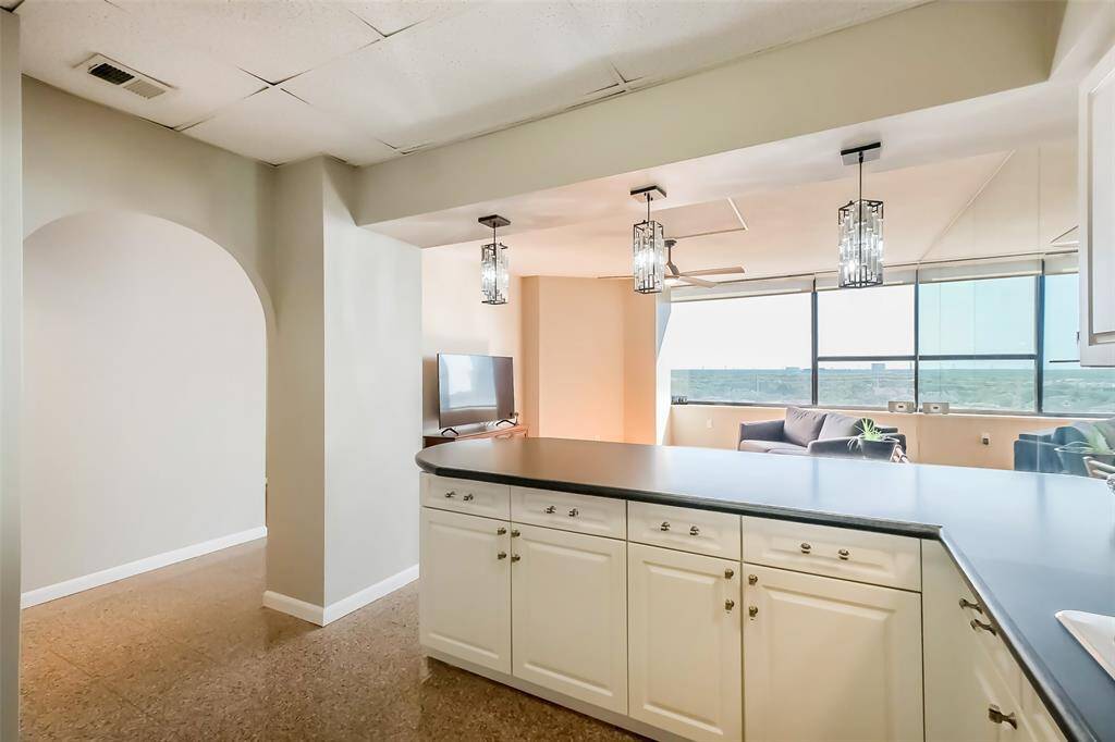 This popular 1080 square foot floorplan  features two bedrooms and two full baths .