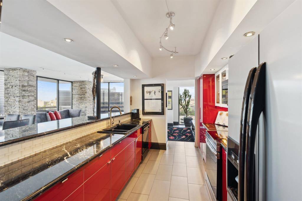 Updated kitchen with open breakfast bar to the living areas.