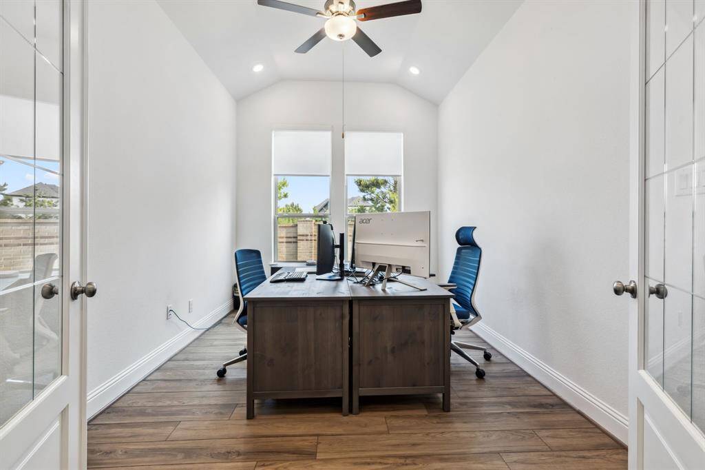 Home office !  Big enough for a two desks!